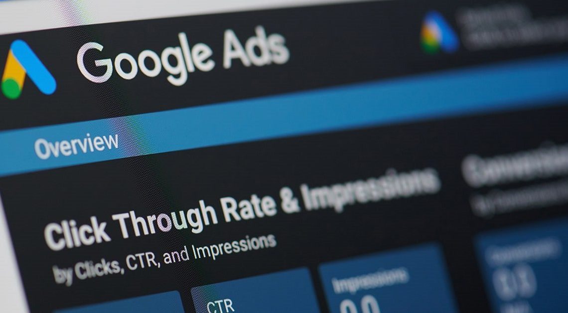 Google приостановил продажи контекстной рекламы в России
